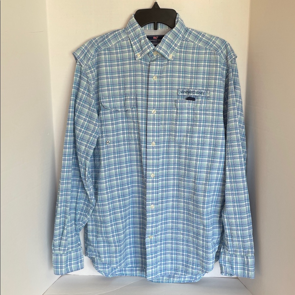 Vineyard Vines blue plaid Performance Harbor Shirt Men’s size  Medium